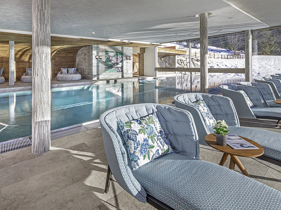 Innenpool des Hotel Bergblick